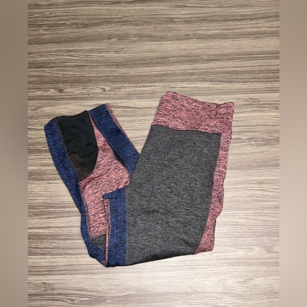 Free People Movement Colorblock Mesh Dylan cropped Legging Medium